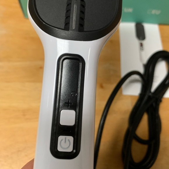 *🔥host PICK🔥* NEW Beard Straightener/Multifunctional Hair styler - Picture 15 of 16